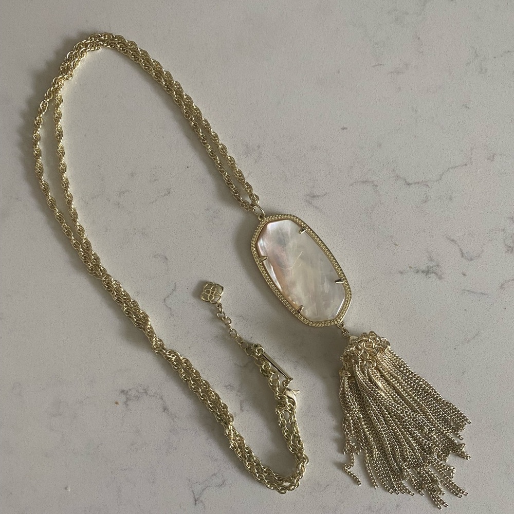 Kendra Scott Gold Rayne Necklace in Ivory Pearl